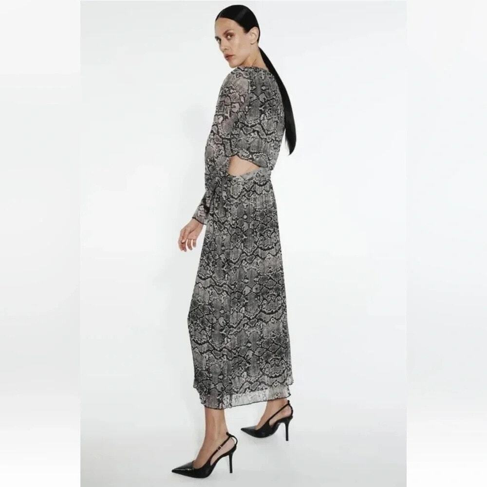 NEW Zara Gray Snakeskin Print Side Cut Outs Pleated Long Sleeve Maxi Dress M